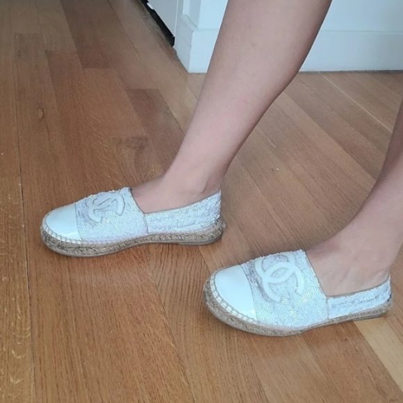 Chanel espadrilles shoes - Picture 3 of 3